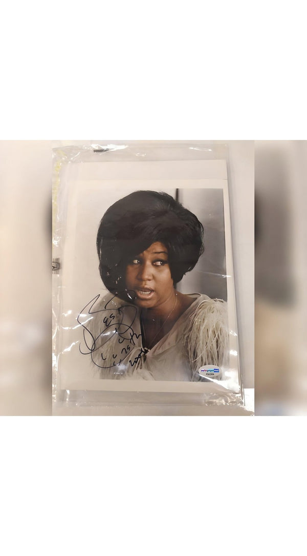 Aretha Franklin Signed 8x10 Photo ACOA The Queen of Soul Autograph