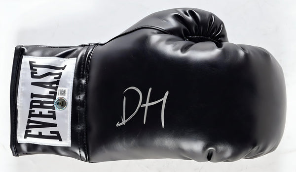 Devin Haney Autographed Everlast Boxing Glove with Beckett Authentication