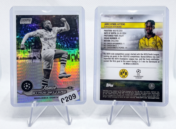 2023-24 Topps Stadium Club Chrome Bynoe-Gittens BLACK & WHITE /299 #43 Dortmund